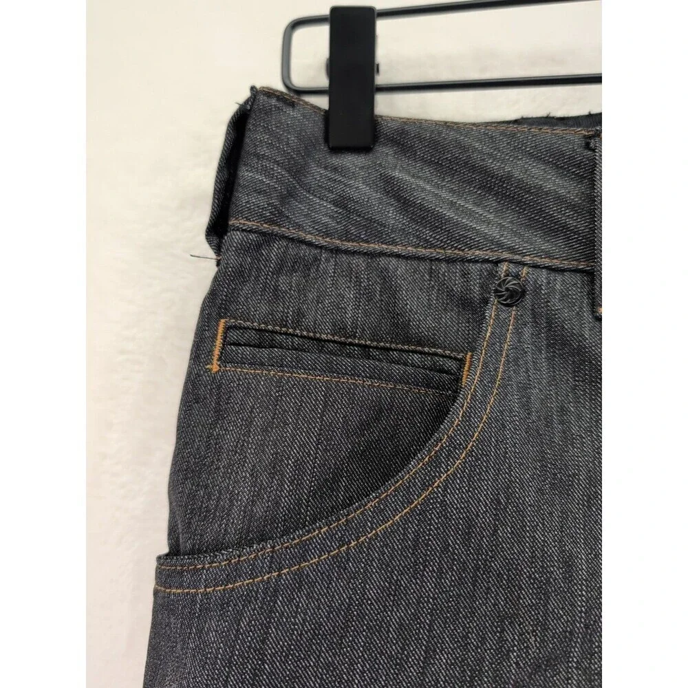 Aperture Slim Fit Denim Look Snowboard Pants 10,000 MM Waterproofing Men's Small